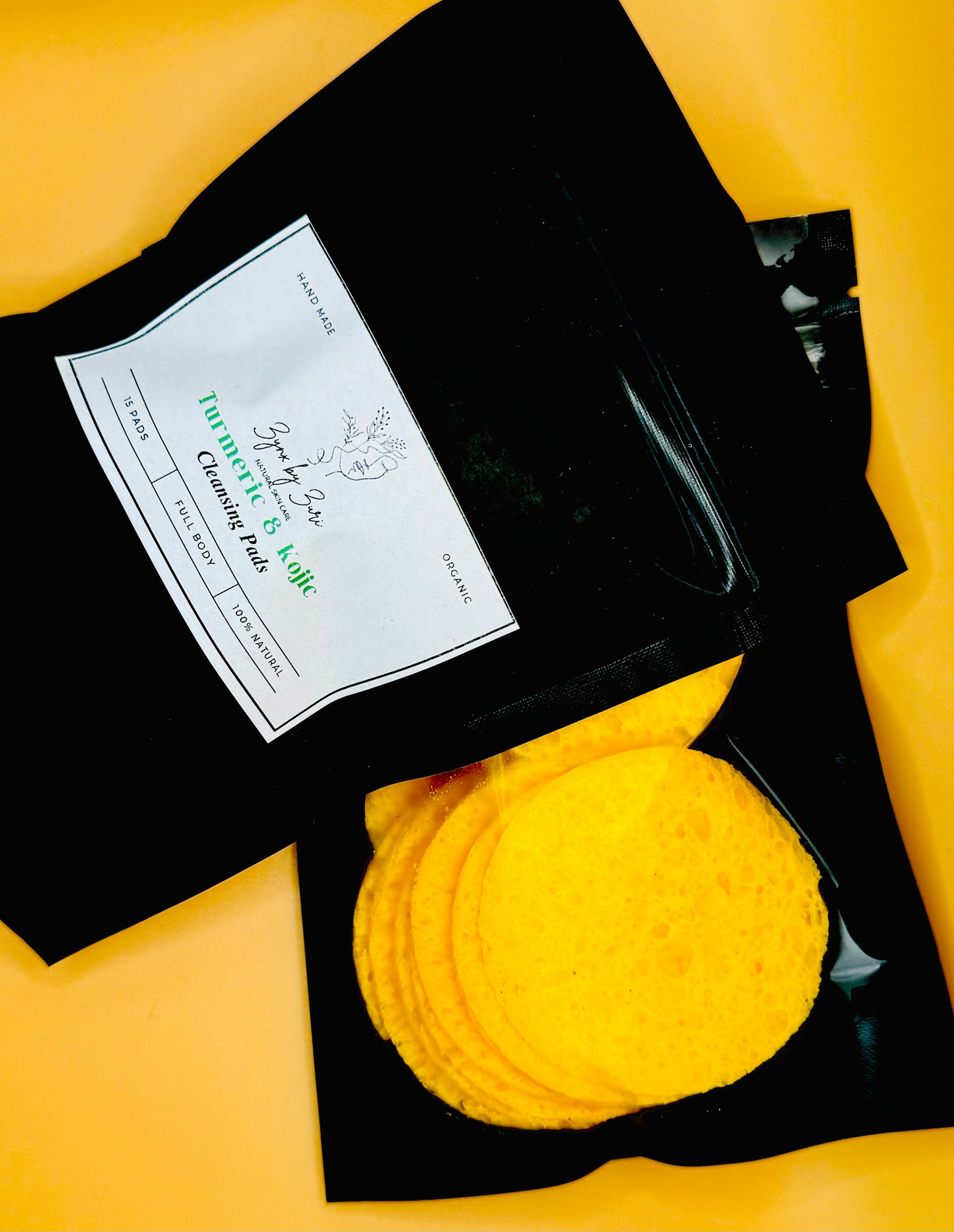 Turmeric & Kojic Acid Cleansing Pads